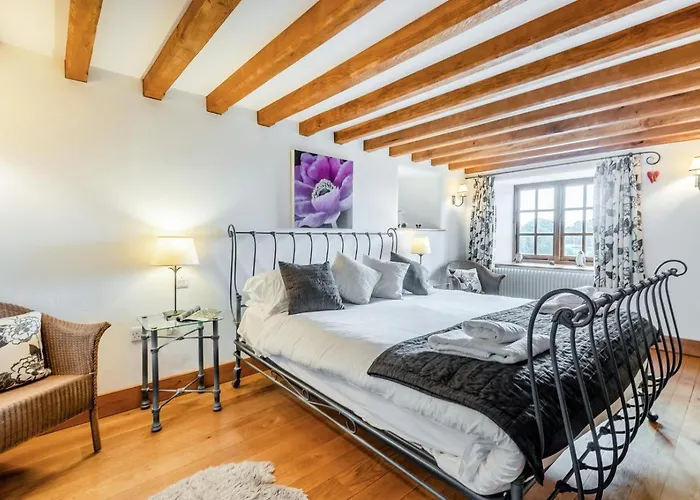 3 Bed In Outgate Oc-gl018 霍克斯黑德